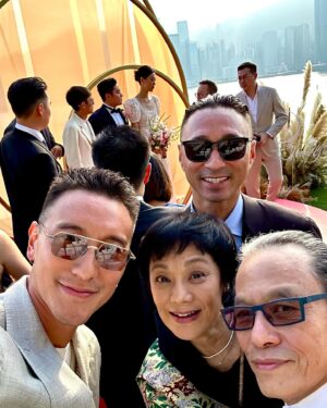 Sunny Wang Instagram - 祝你們 幸福滿滿 百年好合 早生貴子 恭喜 @mroscarwang & @t1any1 你們真的太可愛了 ❤️ So proud of you Oscar & proud to be your 乾哥! Love ya! 

也超開心可以跟家人還有老朋友和兄弟們聚在一起 一起慶祝 一起喝醉 🤮