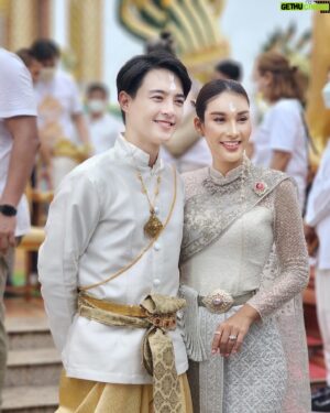 Supasit Chinvinijkul Instagram - ชุดเข้ากันโดยมิได้นัดหมาย 
งานเทพระโครต นำบุญมาฝากนะครับ
#ศิษย์อาจาร์ยเชียง