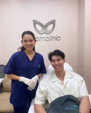 Suphakorn Sriphothong Instagram - ตกปลาได้ไม่กลัวแดด มีผู้ช่วยดี😊🤭🤭