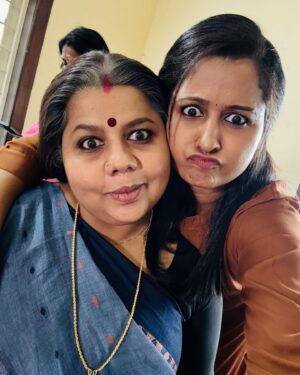 Suphy Maria Instagram - Jab we met again!❤️🎬

#adshoot #selfie #location #dearpeople #kochi #locationstill #adfilm #favourite #marimayam #wifeisbeautiful