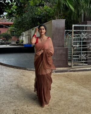 Supritha Instagram - Shuddh desi look ✨🤎