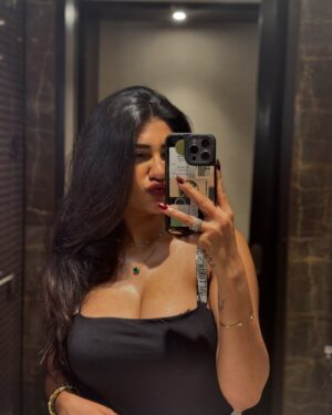 Supritha Instagram - 🖤