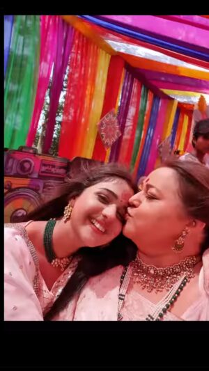 Supriya Shukla Instagram - Happy birthday our Kashmiri Kali,I love you to the moon and back❤️❤️