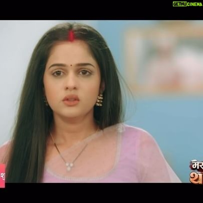 Supriya Shukla - 16K Likes - Parivaar ki iccha ke khilaaf kaise dhoondhegi Bulbul asli gunhegaar ko? 😟
Dekhiye #MeraBalamThanedaar, Mon-Fri raat 9:30 baje, sirf #Colors aur @officialjiocinema par.
@i_shagunofficial @shrutisanjeev78 @supriyarshukla