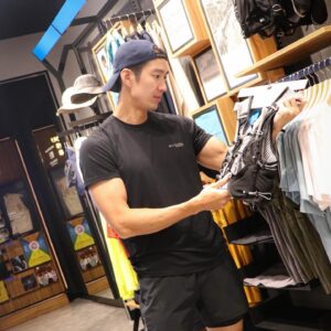 Suriyont Arunwattanakul Instagram - Trail แรกของผมเริ่มต้นที่นี่ “ColumbiaX6tyDegreePresentTMS2024“ ทุกอย่างต้องเต็มที่ ถูกต้อง แม่นยำ ไม่ว่าจะเป็นสภาพร่างกาย จิตใจ การฝึกซ้อม ศึกษาข้อมูลการแข่งขัน รวมถึงชุดอุปกรณ์ต่างๆ ที่จะทำให้ผมออกไปลุยได้อย่างเต็มที่ ไร้ความกังวลใดๆ ครั้งแรกจะเป็นประสบการณ์ที่ดีมากแน่ๆ 🔥🔥🔥🔥 ระยะทำการ 10 KM. จะทำให้ดีที่สุดครับผม 
@trailmastersseries @columbiathailand 

#ColumbiaX6tyDegreePresentTMS2024
#ColumbiaTH
#6tyDegreesMineralWater
#StAndrewsInternationalSchoolGreenValley
#TrailMastersSeries2024
#TMS2024
#TrailMastersSeries
#TMS