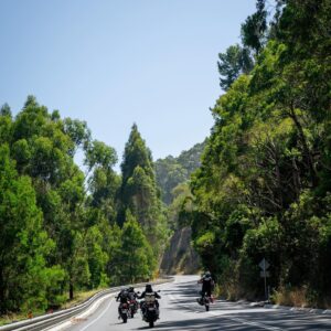 Surya Insomnia Instagram - udah tua masih gini gini aja
.
iya,masih happy,masih bercanda,masih motoran,masih jalan
.
gini aja terus,biar balance ceunah
.
.
📷: @gradykayzel
