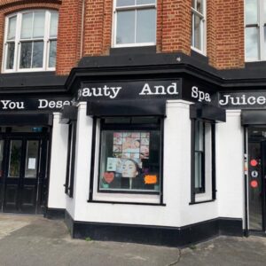Susannah Fielding Instagram - #You Deserve Beauty and Spa Juice. 
#spajuice?
#whatisbeautyandspajuice
#noyoudo