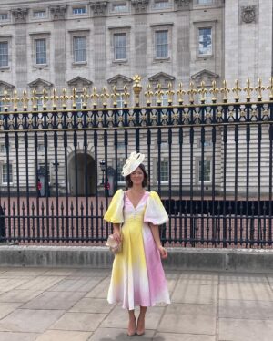 Susannah Fielding Instagram - Thanks to @britishfilminstitute for inviting me to a truly beautiful afternoon at Buckingham Palace celebrating the Creative Industries. 
And @byrotation for a gorgeous frock and hat for the occasion. 
Right back to my tracksuit… 😉