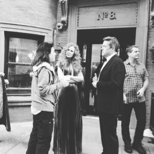 Susanne Bier Instagram - Feeling slightly underdressed next to my amazing cast... !!🕺🏼💃 #theundoing