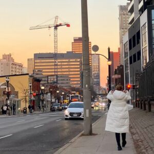 Susanne Wuest Instagram - 🩶 

#filmmaking #cinema #journey powered by #alphatauri #fitsbodyandmind #alphataurifashion #highperformance #outdoors #travel 🇦🇹 🇨🇦