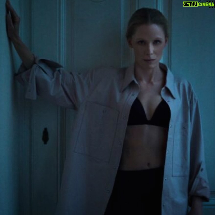 Susanne Wuest - 1K Likes - Goodbye, 2023 🔥
©️ @chrissingerme
#byebye #2023 #susannewuest by #chrissinger