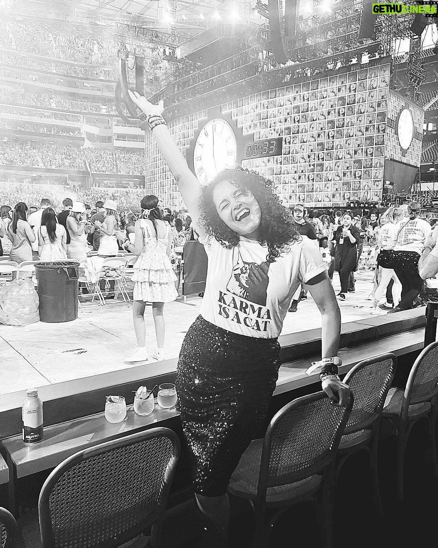 Susie Castillo - 481 Likes - I cannot believe my life last night!!! Not only did I watch @taylorswift perform and live out my #erastour dreams, but we experienced it like ballers at our private table in the @bootsysofistadium suitešššIt was a damn dream!!!
@johnterzian this meant so much and I canāt thank you enough! I was willing to give my right arm to go and didnāt have to lol! What a night to be a #swifty. Thank you! š«¶š¼š«¶š¼š«¶š¼
#karmaisacat šāā¬