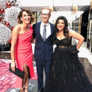 Susie Youssef Instagram - Happy Rosehaven Day! What a great excuse to post this photo of @celia_pacquola and @lukewmcgregor and their feathered friend. 

The FIFTH season of Rosehaven starts tonight at 9pm on @abctv ❤️

📸 @diandis