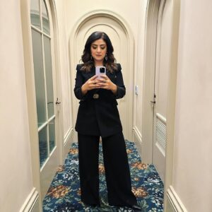 Susie Youssef Instagram - Suit Youssef.