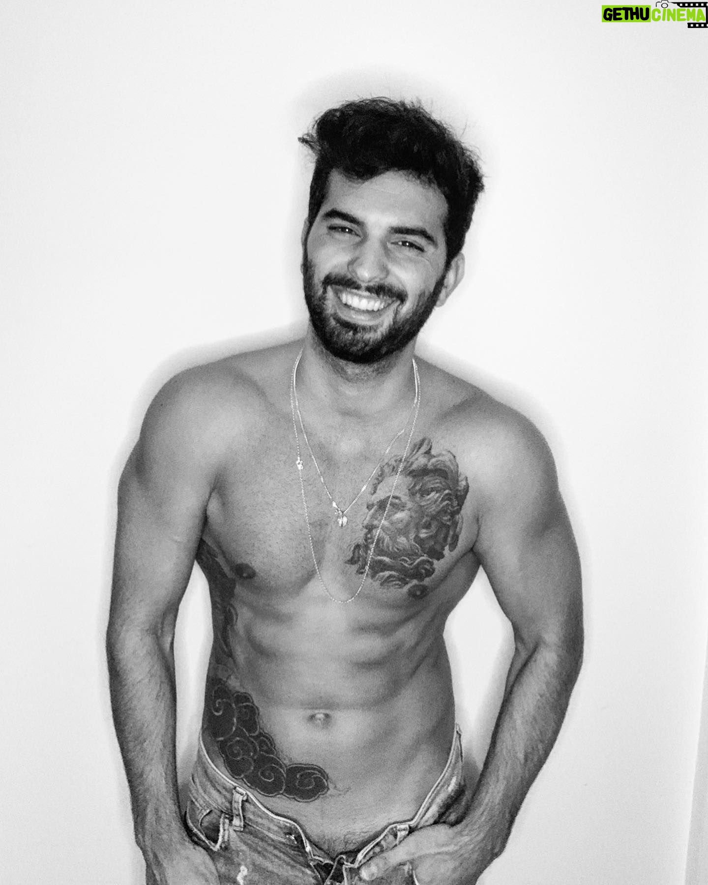 Suso Álvarez - 17K Likes - 😳❤️