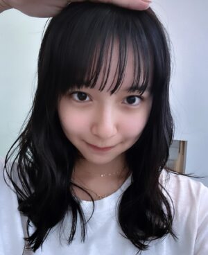 Suzu Yamanouchi Instagram - 🐸✂️
大事な撮影あるからちゃんと美容院行った