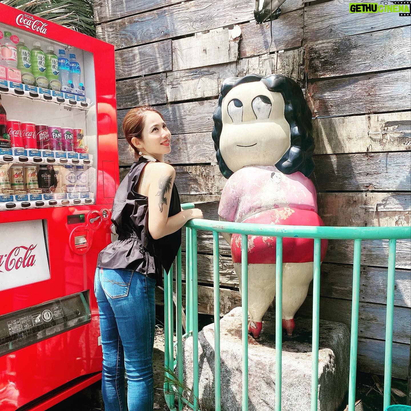 Suzumi Suzuki - 471 Likes - Little escape from Tokyo.
#izutrip #shizuoka #littletrip #summer #notravelnolife