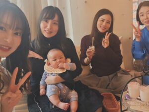 Suzumi Suzuki Instagram - Thank you I love you, girls.
お祝いたくさん♪