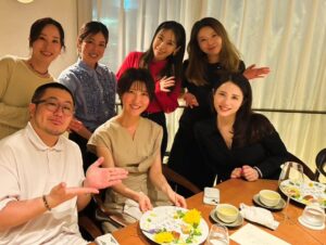Suzumi Suzuki Instagram - Thank you I love you, girls.
お祝いたくさん♪