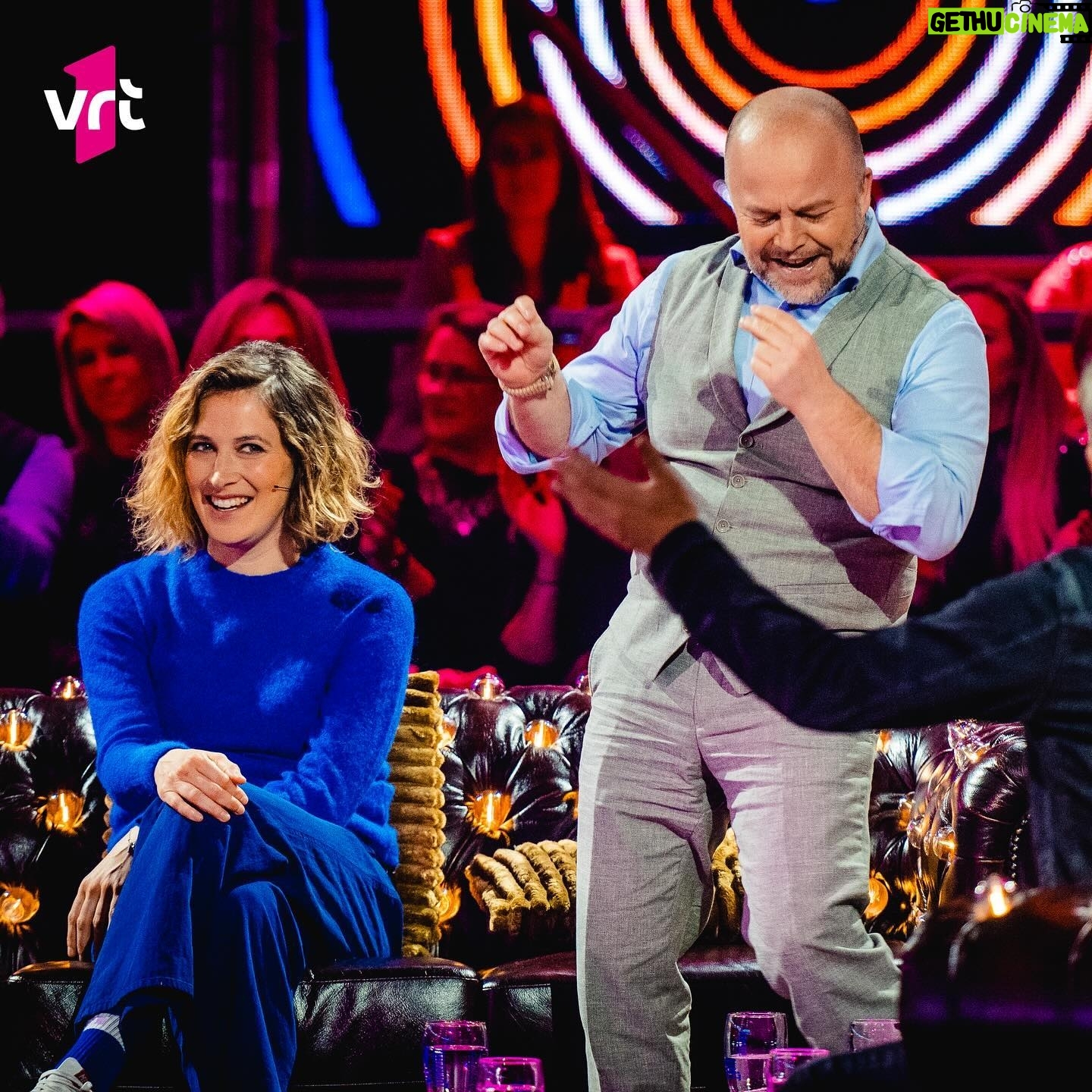 Sven de Ridder - 0.9K Likes - Het moet niet altijd bleiten zijn op 📺
Vanavond een lach en een danske,
met yours truly in “Ik Vraag Het Aan”.
@niels_destadsbader @vrt1be
#ikvraaghetaan #lachendans #sweetfreedom