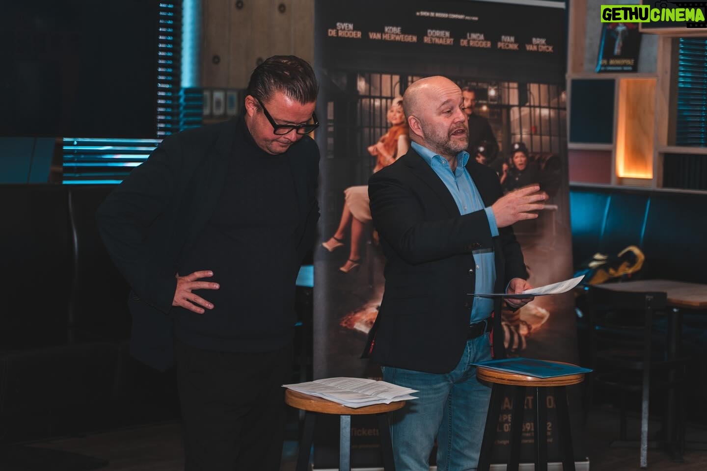 Sven de Ridder - 462 Likes - De persvoorstelling van PRISON PARTY viel in de smaak! Vanaf 29 februari kan je deze zware jongens komedie bewonderen in @theater_elckerlyc
www.svenderiddercompany.be
📷 @its.ive.89
#svenderiddercompany #prisonparty #bijonsistplezant #lente2024