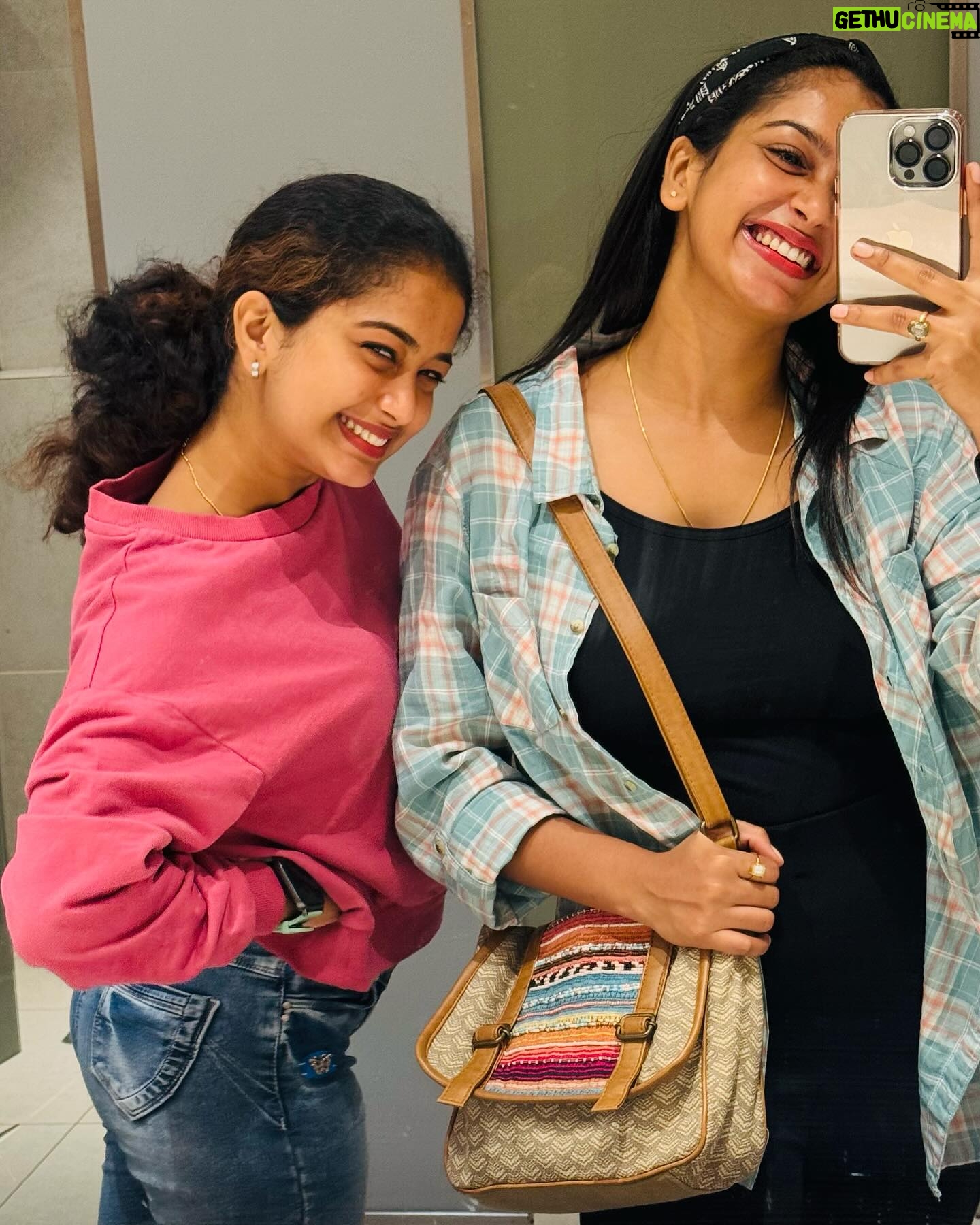 Swathi Konde - 68K Likes - 🩷🩵
#sisterlove #sisters #sister #love #family #sisterhood #siblings #sis #instagood #sistersquad #brothersisterlove #brother #instagram #beautiful #sisterforever #happy #sistertime #photooftheday #sistergoals #mysister #sisterforlife #photography #powergirls #spreadpositivity #spreadkindness #spreadhappiness #spreadjoy #spreadlove #spreadlovenothate #peace