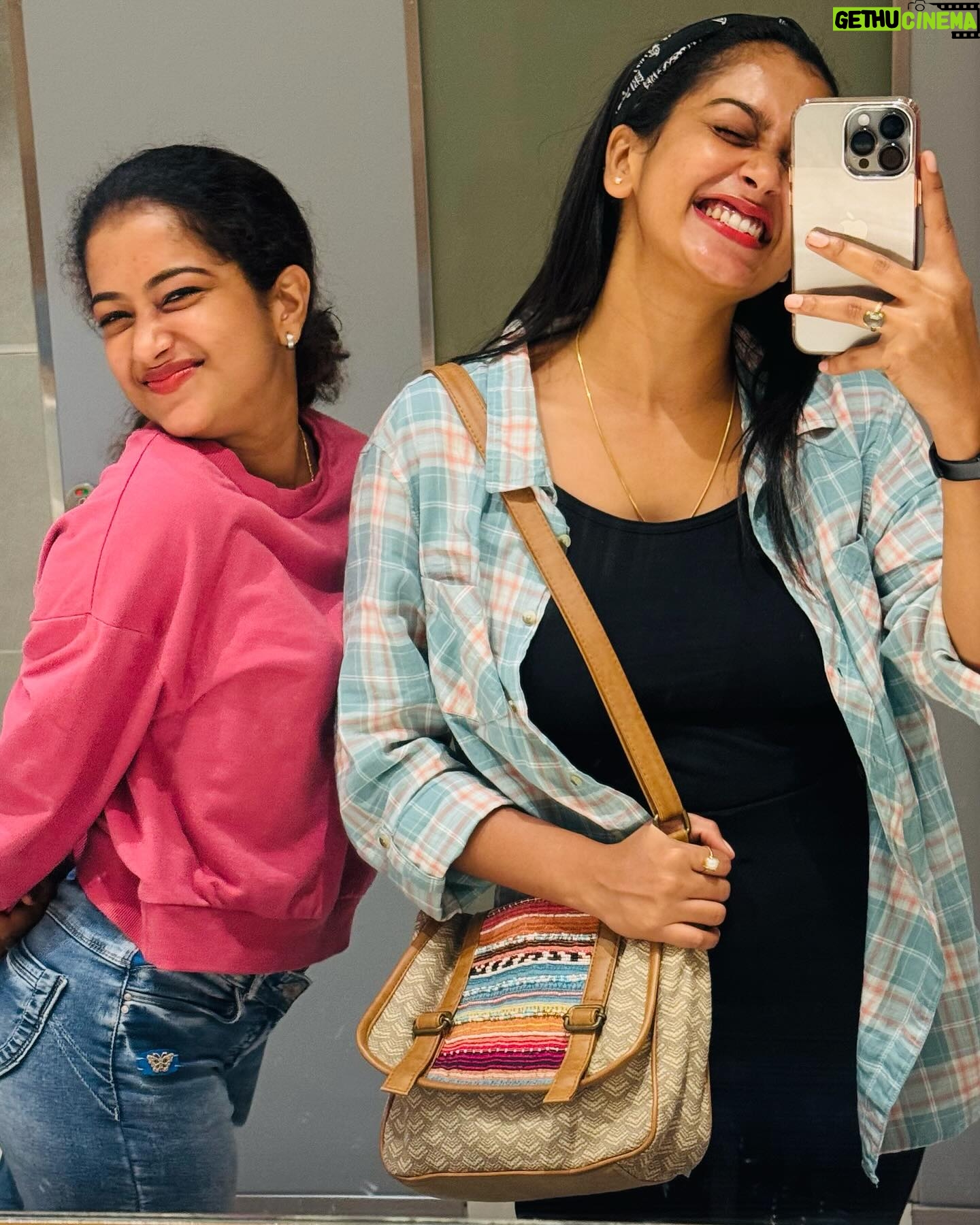 Swathi Konde - 68K Likes - 🩷🩵
#sisterlove #sisters #sister #love #family #sisterhood #siblings #sis #instagood #sistersquad #brothersisterlove #brother #instagram #beautiful #sisterforever #happy #sistertime #photooftheday #sistergoals #mysister #sisterforlife #photography #powergirls #spreadpositivity #spreadkindness #spreadhappiness #spreadjoy #spreadlove #spreadlovenothate #peace