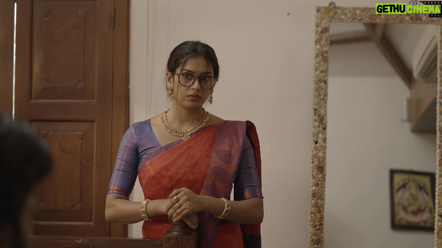 Swathi Konde - 43K Likes - MY NEW VENTURE
@storyteller_creations
@trendloud
@petals.chennai16
@diptidesai_official
#workout #new #venture #me #in #different #look #instagram #instagood #insta #without #makeup