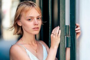 Actress Sylvie Filloux HD Instagram Photos and Wallpapers August 2022