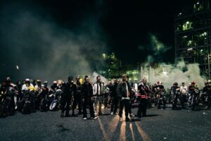 T-Pablow Instagram - 明日からBAD HOP最後の全国Tourが始まる🏍🇯🇵

明日BAD HOPのYouTubeチャンネルで18:30からライブ生配信します。

久しぶりに8人全員で作った曲も初披露するよ🏭🔥
来たくても来れなかった人達も一緒に楽しもう🤝