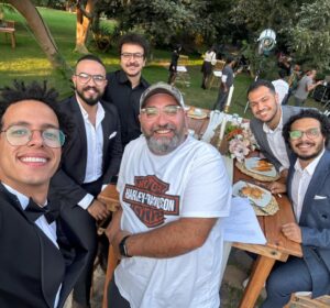 Taha Desouky Instagram - من أحلى المفاجأت في الحلقة قبل الأخيرة وجود اخواتي .. شكرا انكوا جيتوا وشكرا على دعمكم اللي مبيخلصش ويارب دائما في ضهر بعض يا اخواتي @ahmedessam_95  @mostafaabbas_toffi @ash_rooof @waleedelmoghz