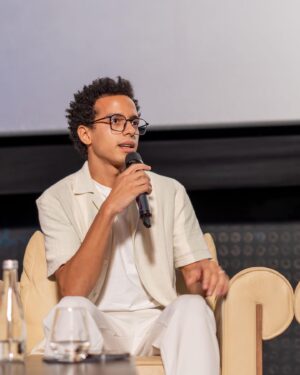 Taha Desouky Instagram - من العرض الأول لفيلم ڤوي ڤوي ڤوي .. في الإمارات و السعودية . 
From the premiere of “Voy! Voy! Voy!” In Dubai and Ryadh .. it was a pleasure 😇
@filmclinic @voxcinemas @imagenationad
📸: @mkhatibm16