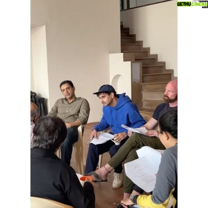Tahir Raj Bhasin - 10.5K Likes - Yeh Kaali Kaali Ankhein S2
👁️🗨️♥️💣 #NowFilming #NextonNetflixIndia