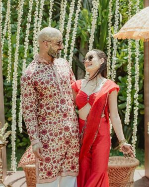 Tahir Raj Bhasin Instagram - छोटे भाई की हलदी ✨🧿
Congrats Tanvir & Mel ! Haldi is symbolic of protection & prosperity. May you two have both of those in abundance. Here’s to your great Indian shaadi! 
.
.
@mintblushdesigns @stylisttsahilgulati @niddhii_jain
#TanMel #Haldi #IndianWeddings #kerala