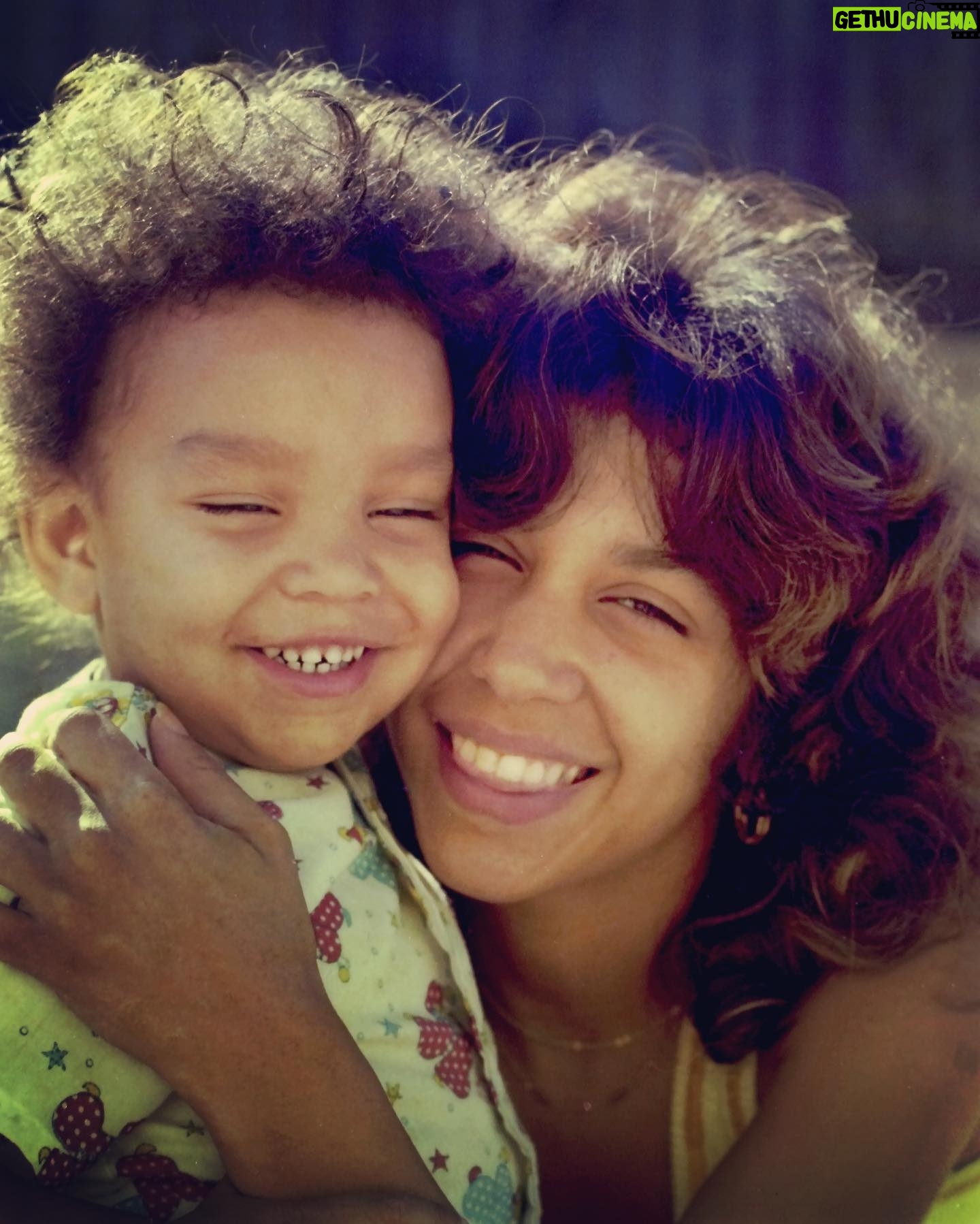 Taj Jackson - 6.9K Likes - There is no way to put into words a mother’s love and bond with her children.
On Aug 27th, 1994 my mom was taken away from her 3 boys.
I have never been the same since. Each day, I try my best to honor her and make her proud. To live the life she envisioned for me and my brothers. She raised us to always fight for what’s right…even if others don’t.
I miss you mom and I will always carry a part of you wherever I go.
Love, your first born.
Taj