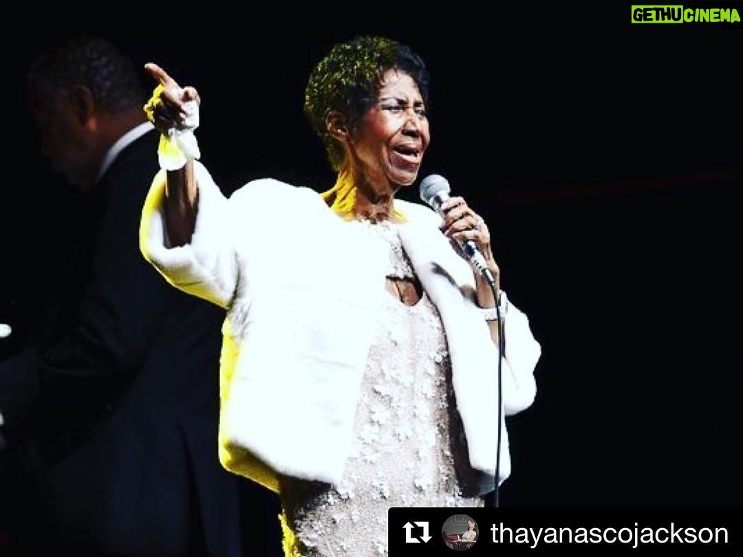 Taj Jackson - 2.7K Likes - #Repost @thayanascojackson with @get_repost
・・・
Nothing but #respect for this giant legend @arethasings . Thank you so much for everything you’ve done! 🙏🏼 God bless #ArethaFranklin .