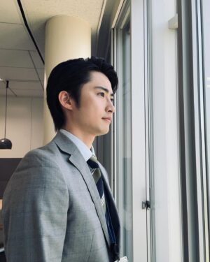 Takumi Kizu Instagram - 【366日】今夜最終回！！
最後まで見ていただきありがとうございました。

出番は多くはないですが
この作品に関われてよかったです。

これからも岐洲匠頑張ります！
#366