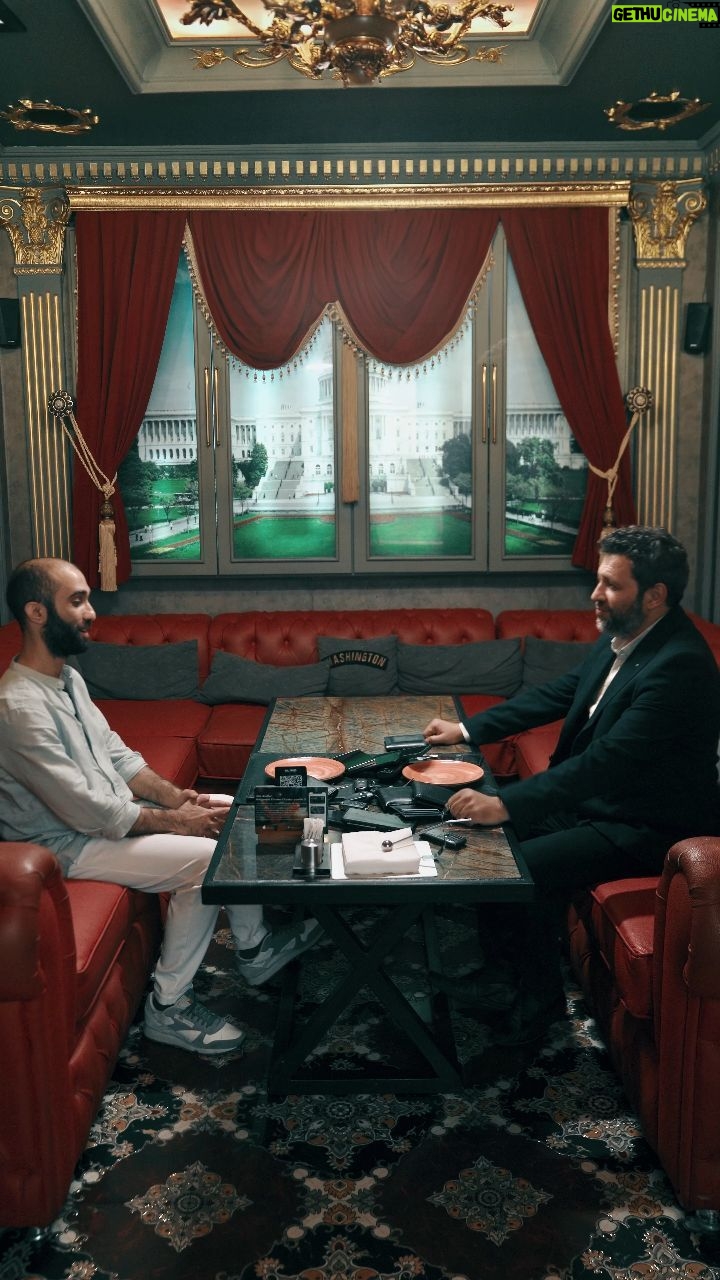 Taleh Yuzbayov - 15.3K Likes - "Bəhsəbəhs"
El arasında buna özünü dartmaq, genəlmək və cırılmaq da deyirlər.
@hollywoodcinemaclub