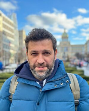 Taleh Yuzbayov Instagram - Praqa. Daha canlı, daha ucuz və daha əyləncəli. Məncə bu şəhəri sevməmək mümkün deyil. Avropda son günümüz məhz bu şəhərdə oldu və dadı damağımda qaldı. @aviasales.az -ın təqdim etdiyi biletlərlə geri döndük! Növbəti səfərlərədək!