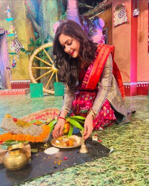 Tamanna Vyas Instagram - Happy Ending to Happy Raja Days 🌸🌸 

Saree - @itihaa_wovendreams 

#raja #rajafestival #rajasundari2024 #sidtharthtv #raja2024 #odiaculture #festival #odisha