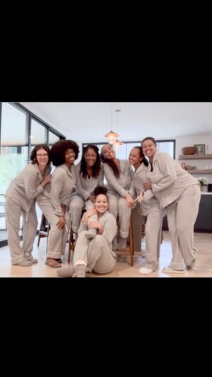 Tamberla Perry Instagram - Girls just wanna have fun!! Amazing time celebrating my sistah girlfriend @lifestacystyle 's birthday with my other sister girlfriends in #lakearrowhead! 

Sometimes wearing matching pajamas and drinking hot cocoa or wine and eating without worrying about burned calories and lounging around and having vulnerable heartfelt conversations, with your girlfriends, for a weekend, is exactly the reset you need! 
PS. @ali_626 
the titty pounce has me in stitches!😂😂

@lifestacystyle @cyncityforever @ali_626 @tishgravesdawkins #essenceatkins @lizvogel