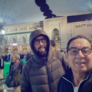 Tamer Hashem Instagram - اللهم لك الحمد حمدًا لا ينبغي إلا لك لا إله إلا أنت أنا المهموم الذي فرجت فلك الحمد و الحمد لله في حزني و في سعدي و الحمد الله على جميع نعمك يا الله 🤍🙏