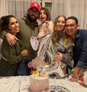 Tamer Hashem Instagram - Happy birthday my baby sister habibt alby always proud of you babe keep shining my love 😘
@hannahashem