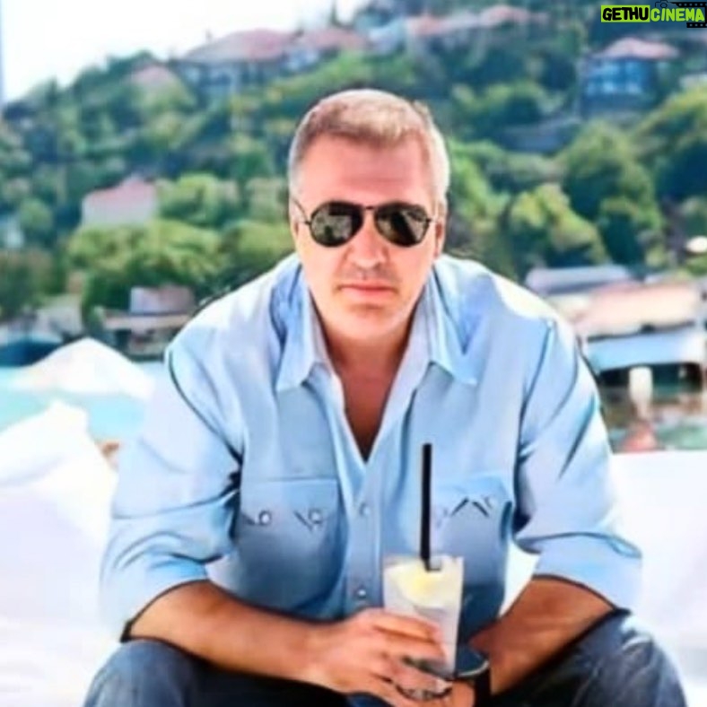 Tamer Karadağlı - 30.7K Likes -