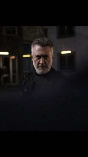Tamer Karadağlı Instagram - SERHAT GELİYOR! 14 Ağustos saat 20:00 de TRT 1’de SERHAT’ı izleyebilirsiniz. @nefisekaratayofficial @halukozencofficial @scenarist @bortekay @gurolbeser @denizzgok @tabii