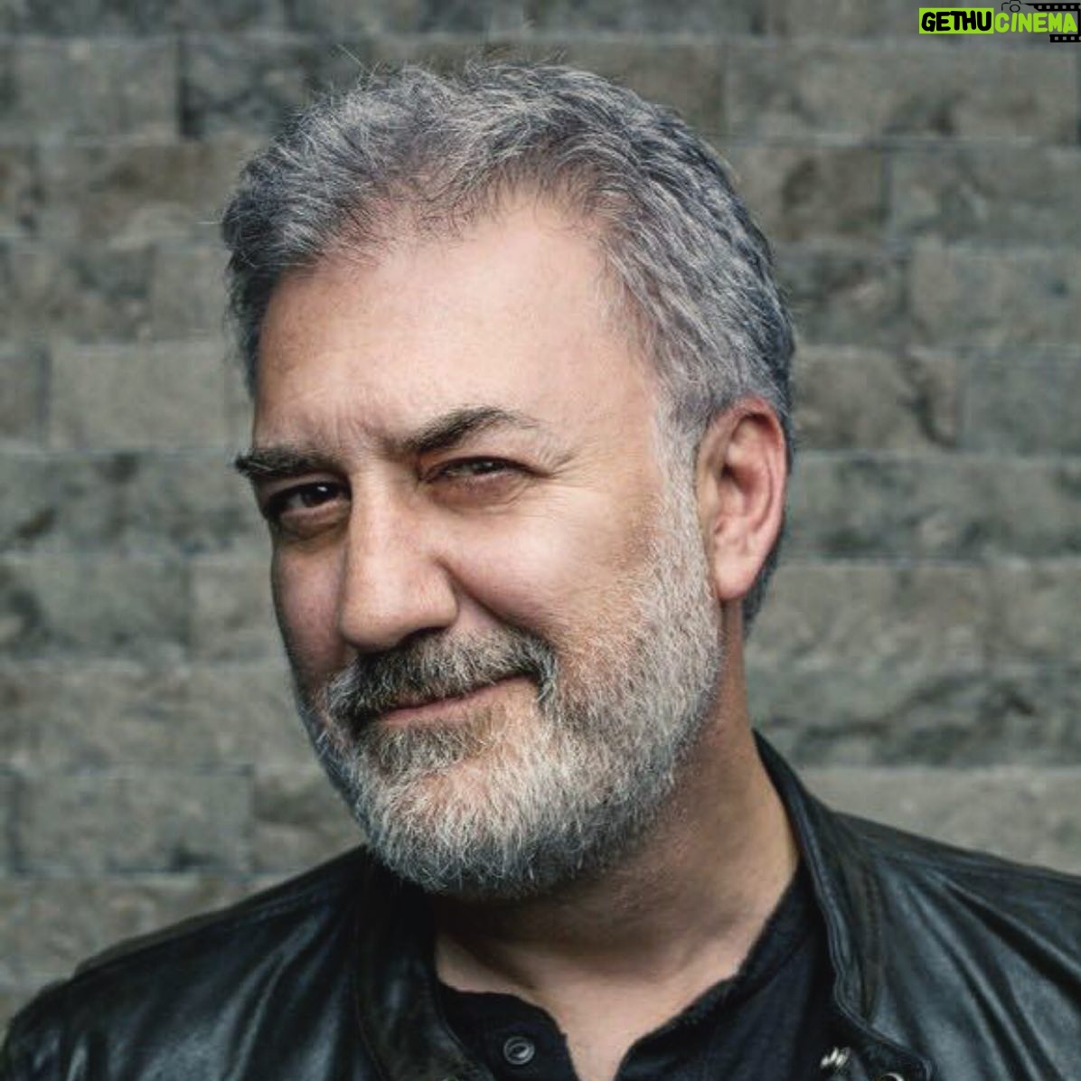 Tamer Karadağlı - 29.5K Likes -