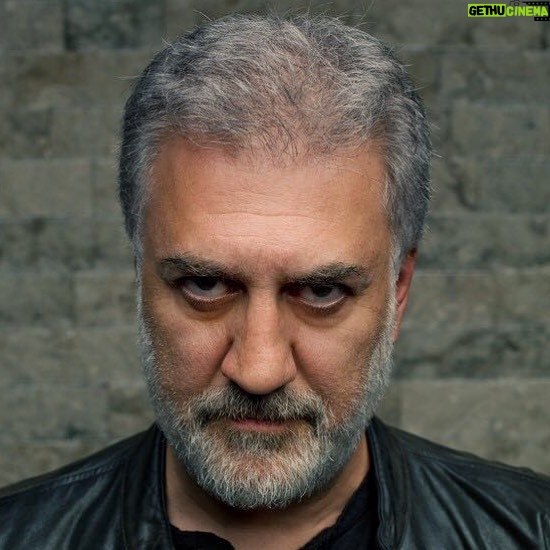 Tamer Karadağlı - 34.5K Likes - Çok pis bakarım..