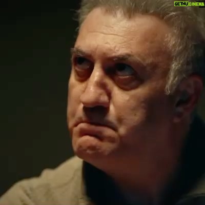 Tamer Karadağlı - 34.4K Likes - Ve Göktürk Albay ailesinin katledildiğini öğrendi!! @limon_film @aabircan @savascifox