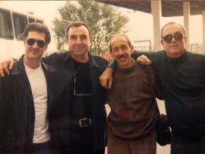 Tamer Karadağlı Instagram - 1998-Tiyatro turnesi, Bulgaristan. @zergin #ayberkatilla @mehmet.ulay.7
