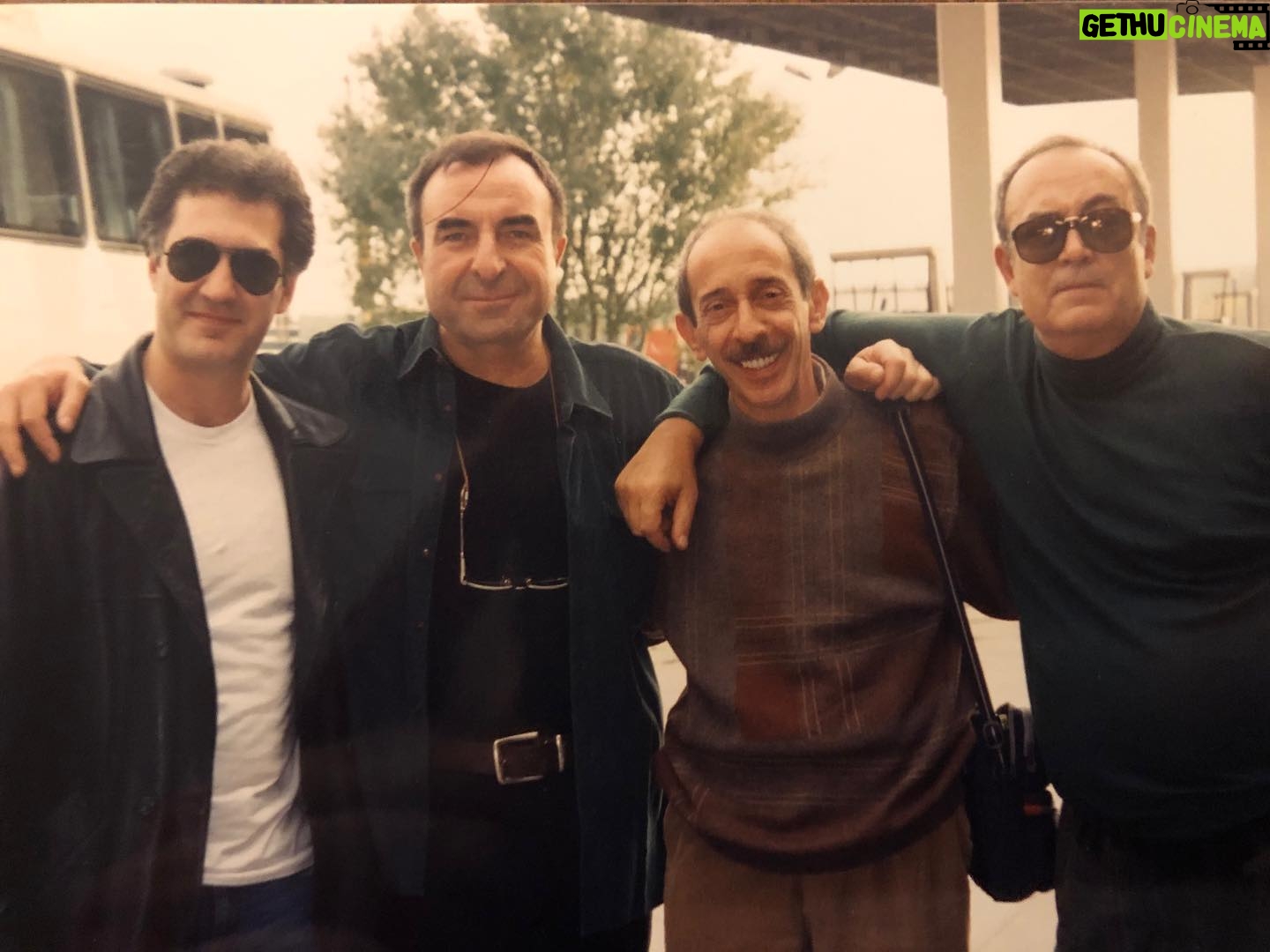 Tamer Karadağlı - 32.1K Likes - 1998-Tiyatro turnesi, Bulgaristan. @zergin #ayberkatilla @mehmet.ulay.7